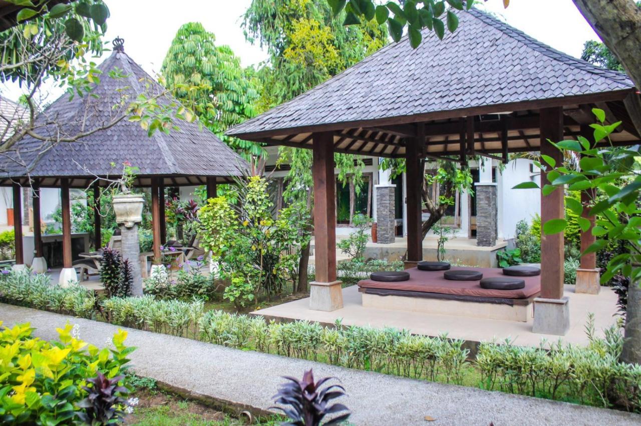 Araminth Guest House And Spa Lovina Екстериор снимка