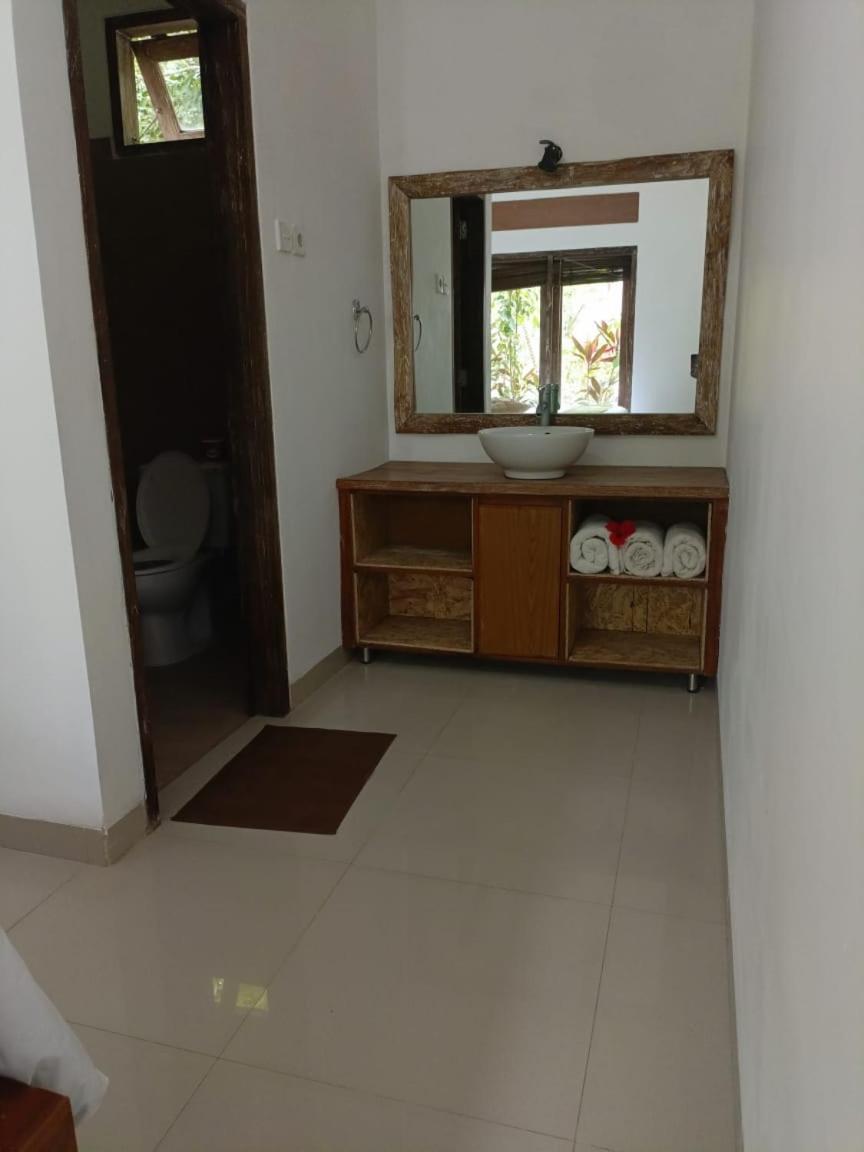 Araminth Guest House And Spa Lovina Екстериор снимка